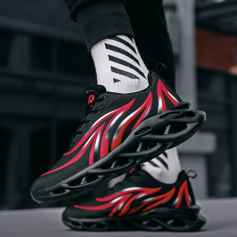 Men's Sneakers Trainers Sports Shoes Running Shoes Fashion Flame Printed Hollow Sole Outdoor Casual Sneakers Zapatillas Hombre