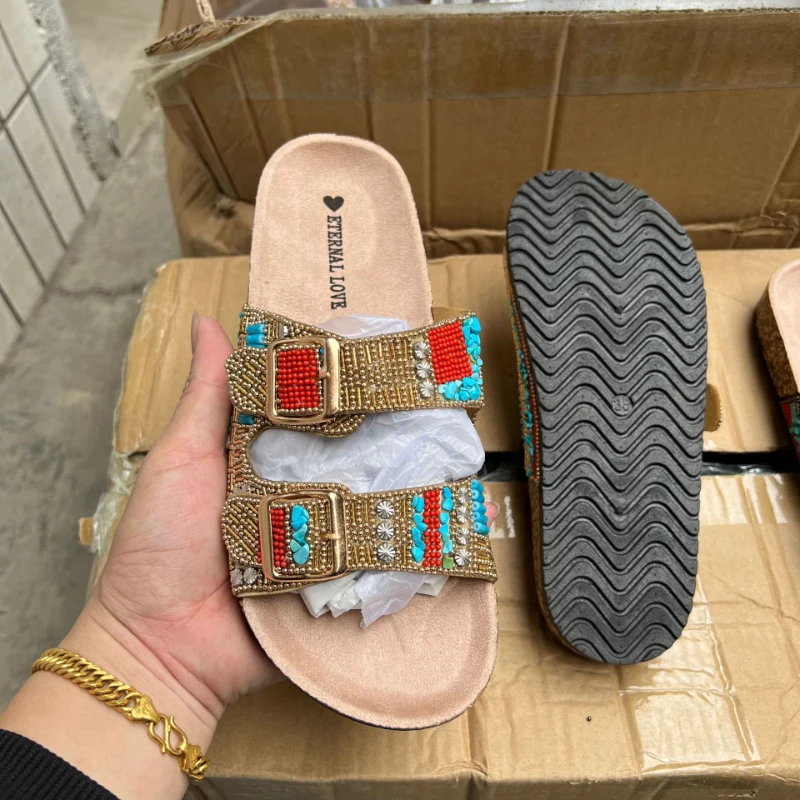 

Flat Woman's Slipper New Retro Ethnic Style Gold Buckle Spot Drill Decorative Hollow Open Toe Women Slippers Woman Zapato Sapato