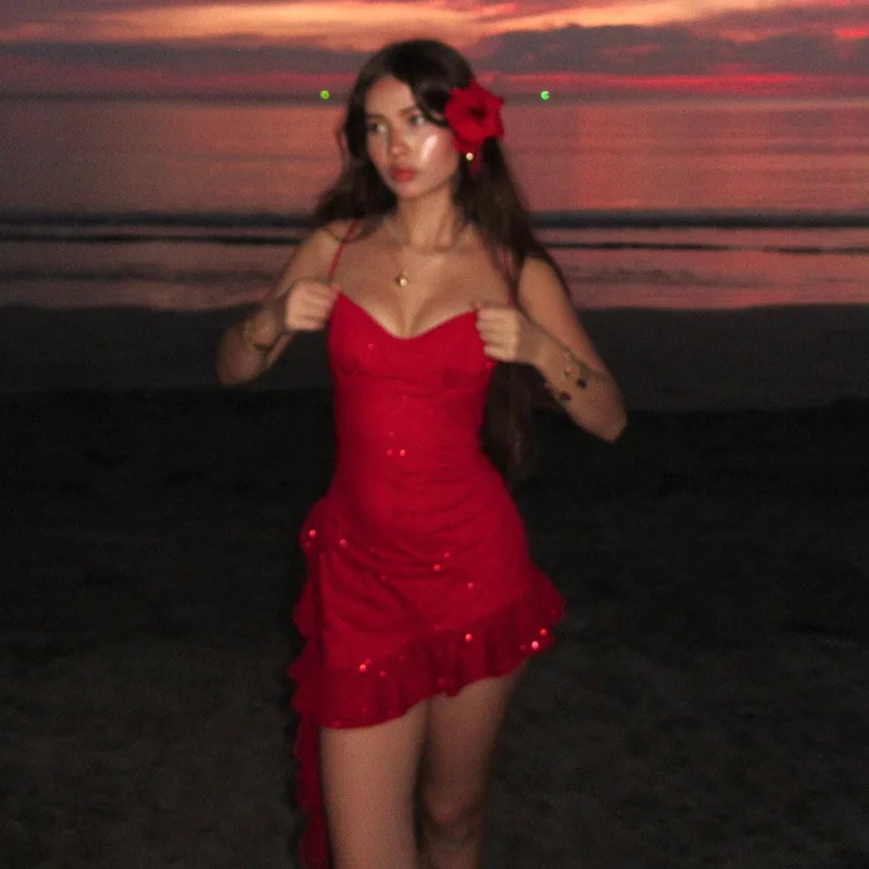 Красное платье Jyate