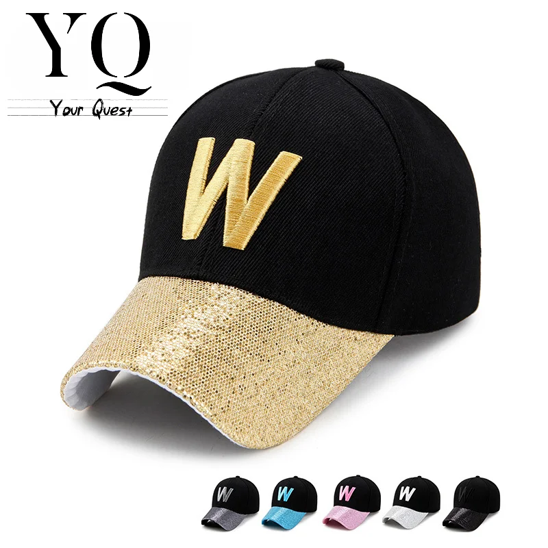 

YQ 2023 New Four Seasons W Letter Baseball Cap for Men and Women Couples Sequin Outdoor Sunshade Bright Brim Hat Duck Tongue Hat