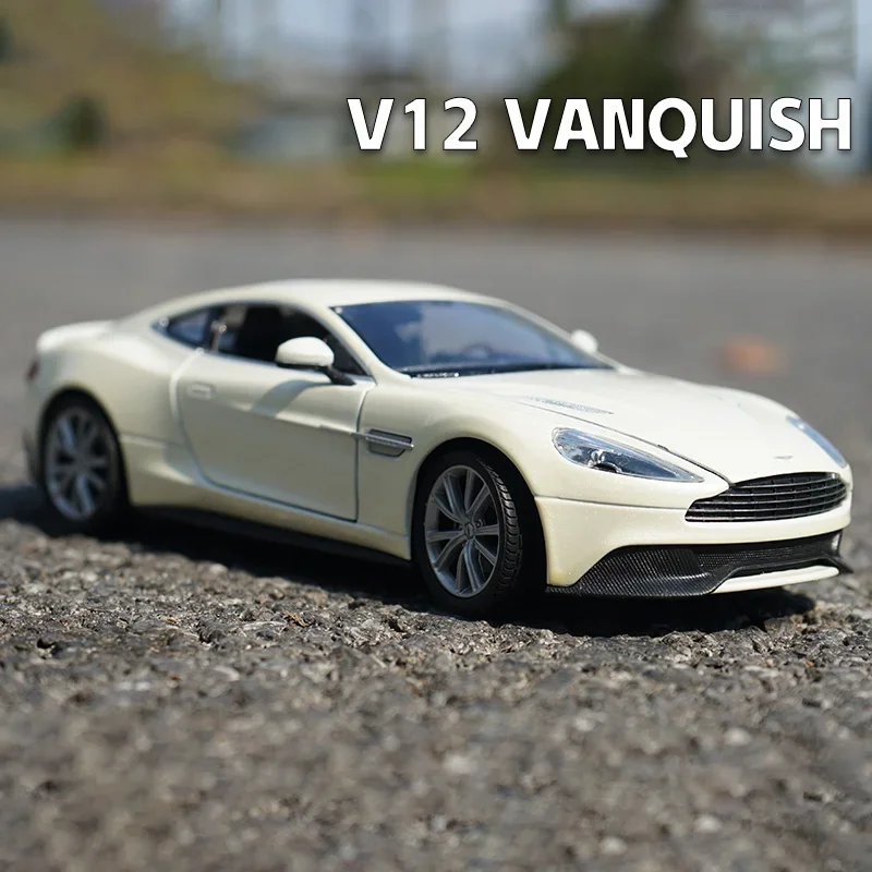 WELLY 1:24 Aston Martin VANQUISH V12 модель автомобиля Supercar из сплава Литые и игрушечные