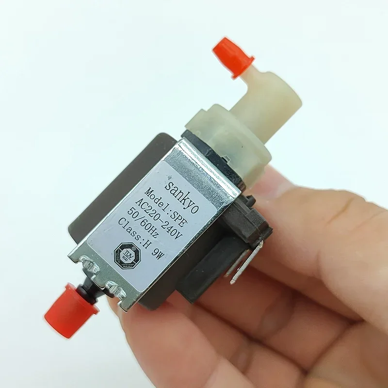 

Электрический погружной насос Sankyo SPE 9 Вт 220-240 В