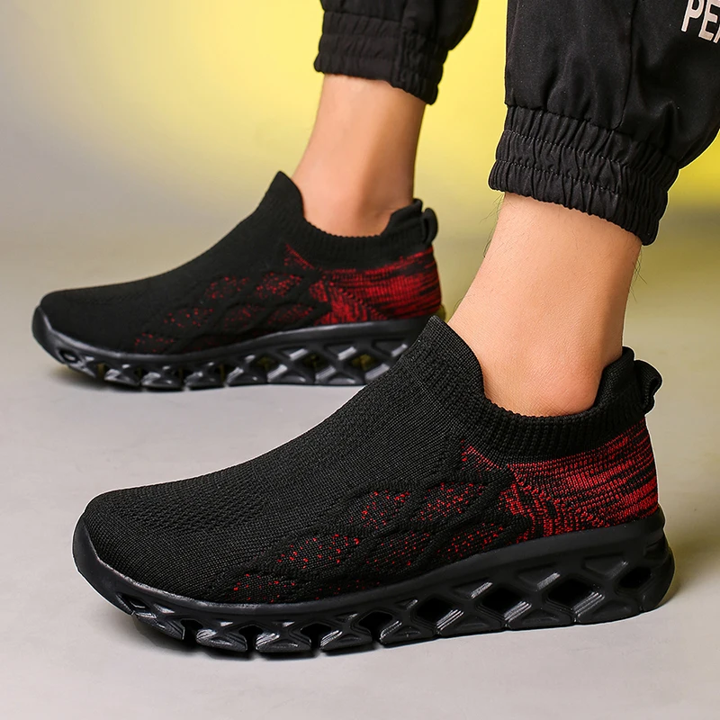 New 2022 Running Shoes For Men Black Breathable Men's Sneakers Classic Fashion Comfortable Walking Shoe Travel Masculin Sneakers