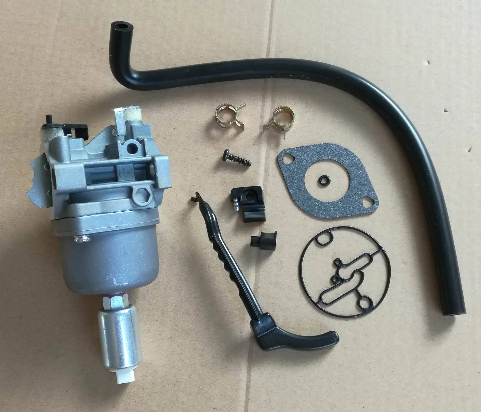 Высококачественный карбюратор для Briggs &amp Stratton 799727 698620 Карбюратор садовые