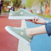 fashion womens canvas shoes womens flat shoes women sneakers cute embroider comfortable student shoes lace up daisy shoe 2022