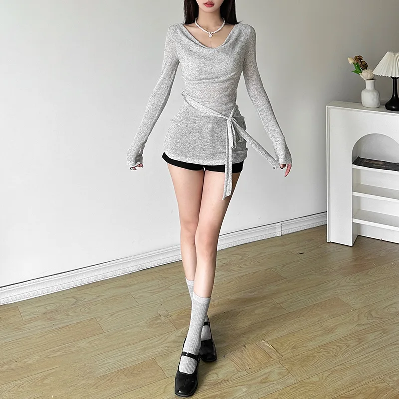 Женская трикотажная футболка с длинным рукавом и воротником-стойкой