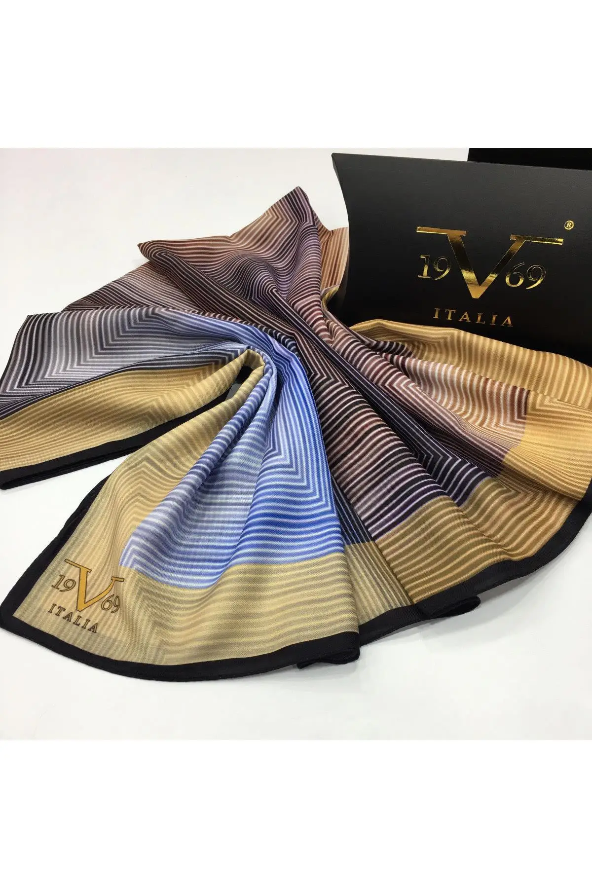 

Серия павиа с геометрическим узором и вешалка для шарфов 90x200 см