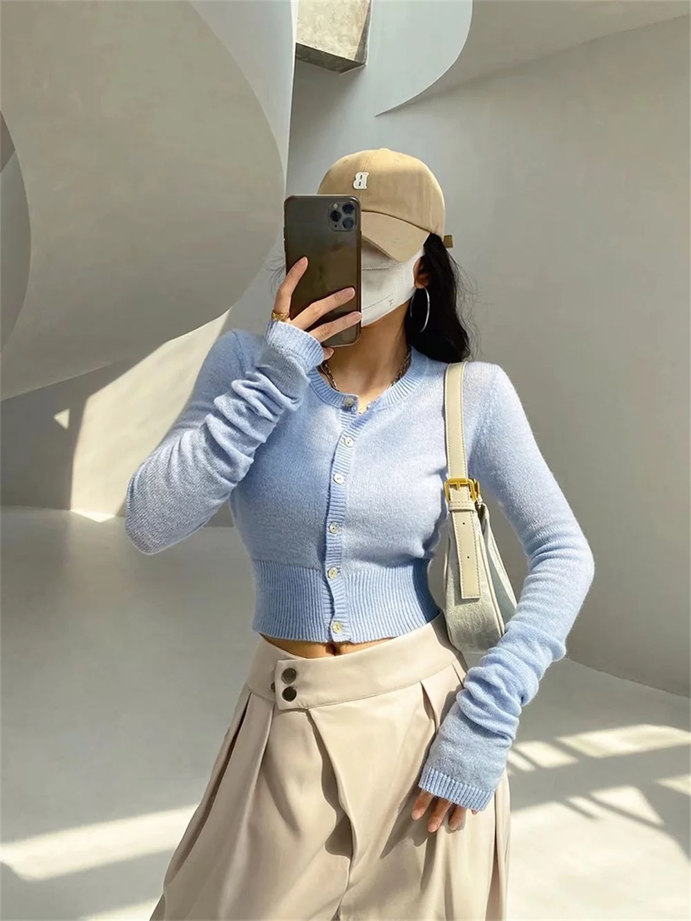 

Spring and autumn new joint solid color long sleeve single-breasted knitted cardigan women's round neck all-match short cardigan