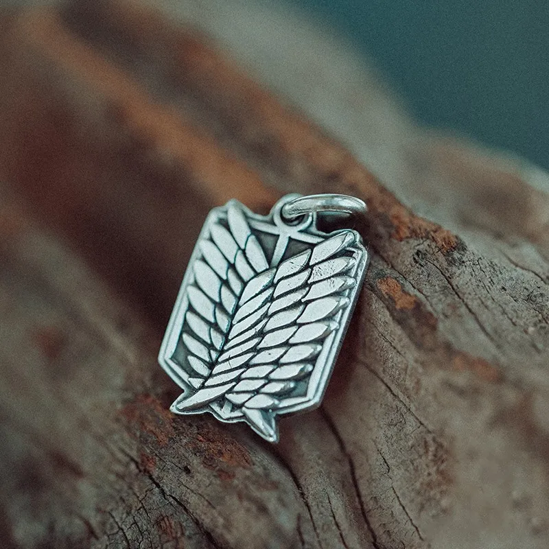 

Anime Shingeki No Kyojin Sterling Silver Attack On Titan Wings of Liberty Pendant Necklace Cosplay Jewelry Men Women Fans Gift
