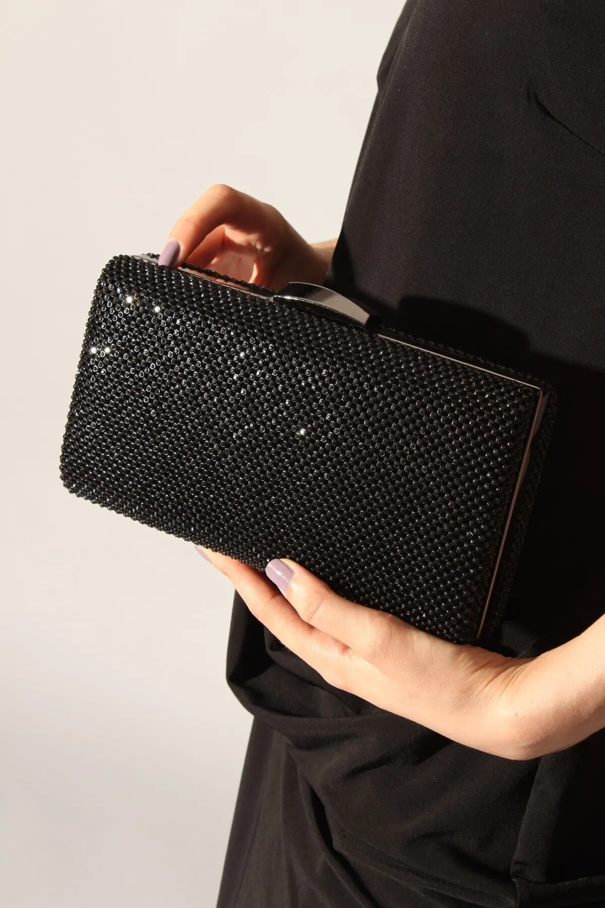 

Fashion Style Stone Black Evening Bag