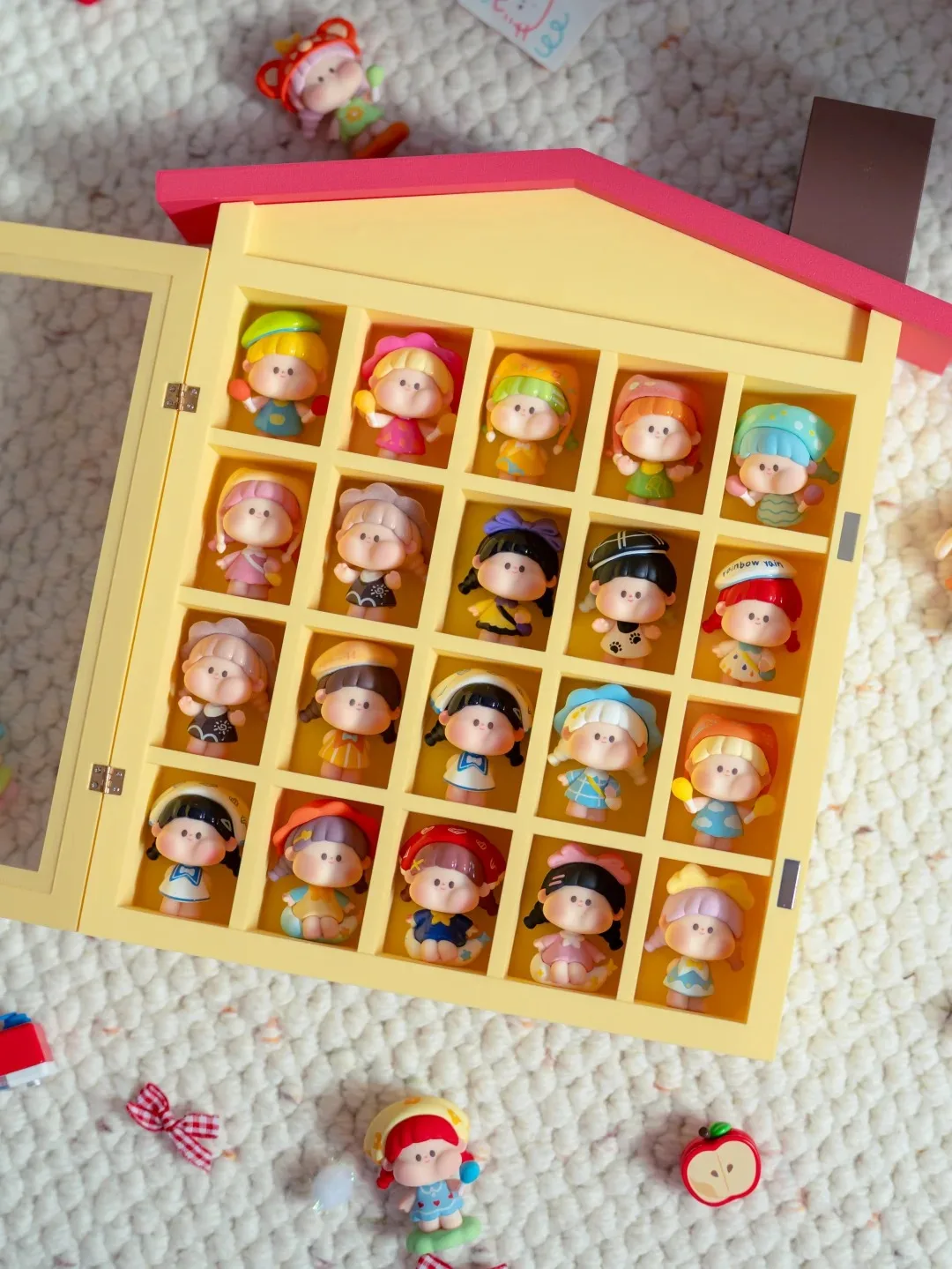 Фото Коллекционная мини-фигурка Mimibobo Blind Box: серия Trendy Toy Going Out, милая мини-фигурка в слепом пакете, украшение для рабочего стола для взрослых коллекционеров №3