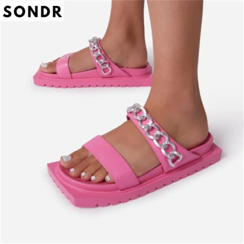 

Женские летние туфли больших размеров в европейском и американском стиле 2022, однотонные туфли на плоской подошве с металлическим украшение...