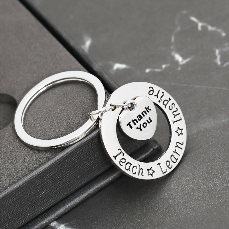 

Hot Selling Fashion Alloy Lettering Teachlearninsiprethankyou Keychain Thank You Heart Lettering Small Pendant Jewelry Accessori