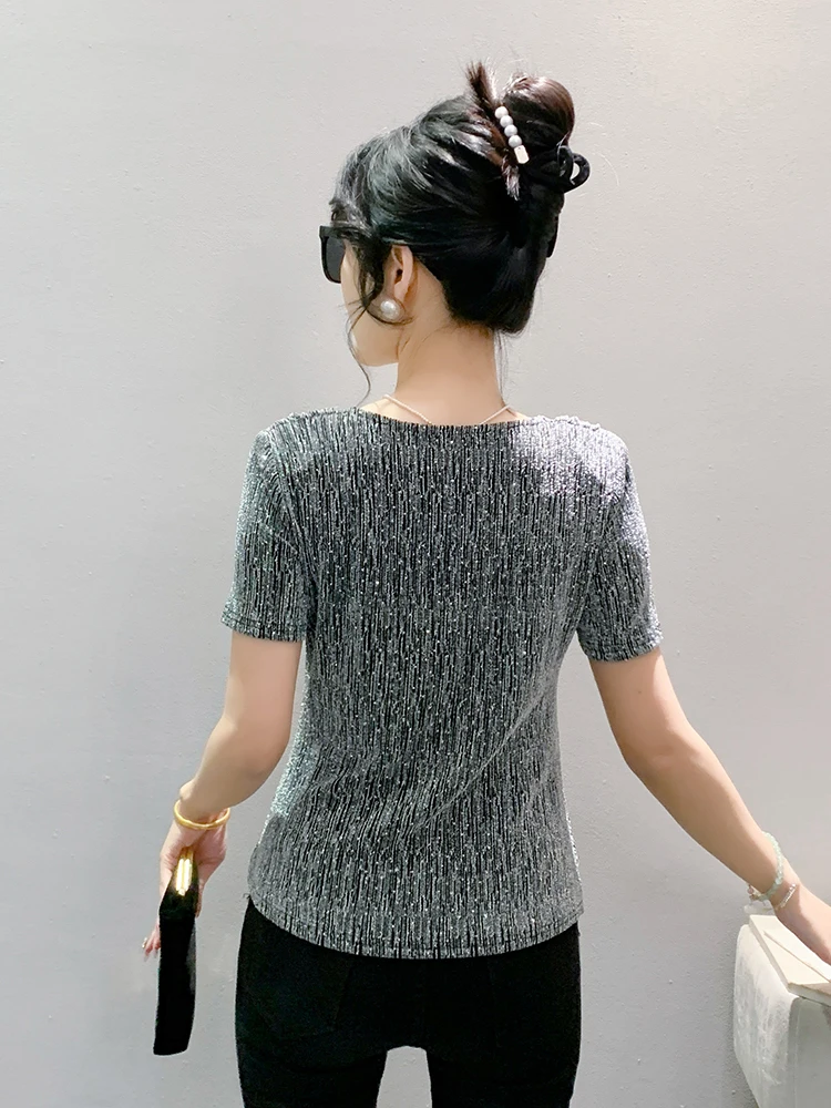 Европейские товары Женская футболка с нерегулярным разрезом и коротким рукавом