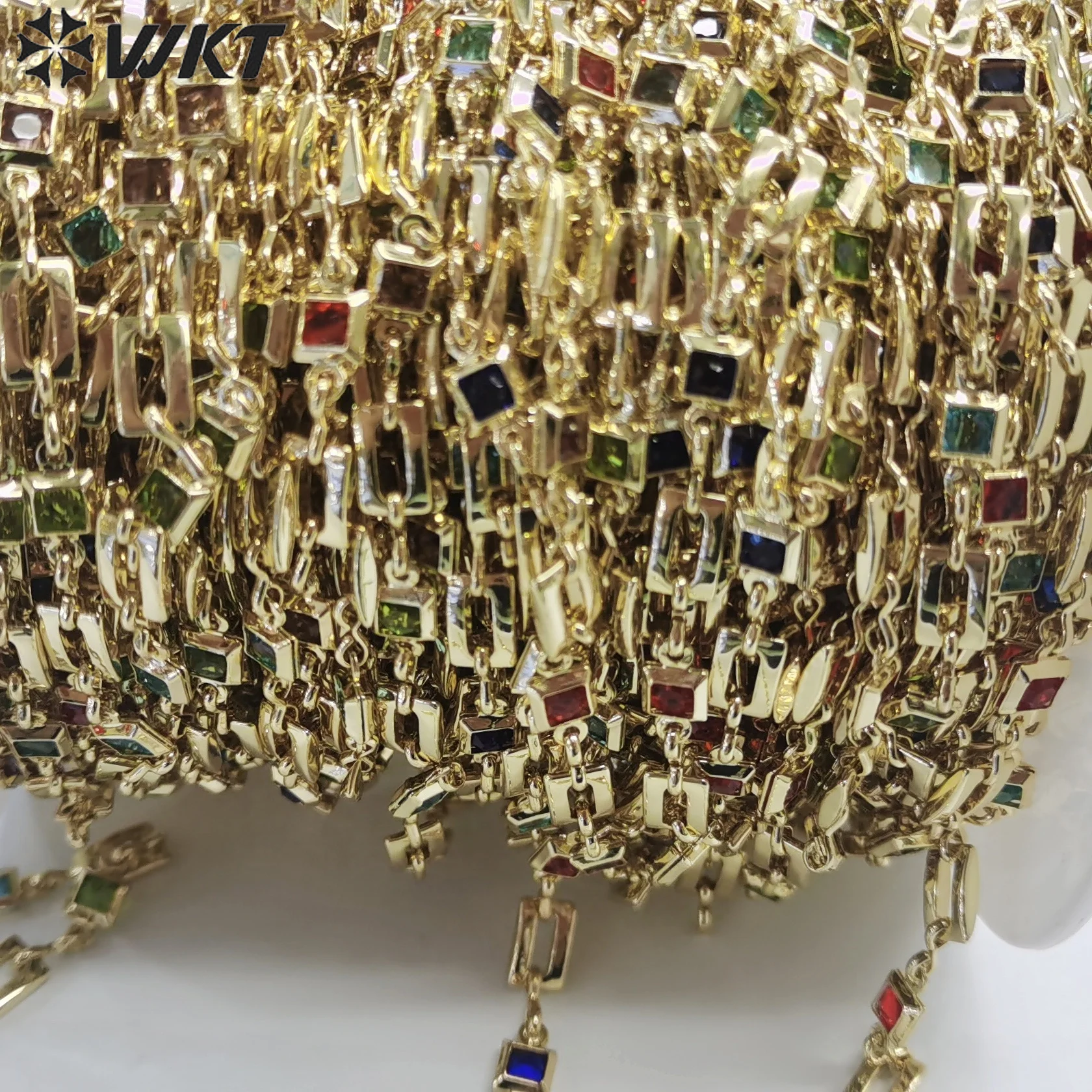 

WT-RBC212 Wholesale fashion gold plated resist tarnishable colorful cubic zircon chain square cz jewelry necklace chain