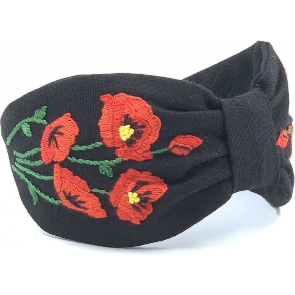

Вышитая джинсовая синяя Корона Dorlie gelcitk