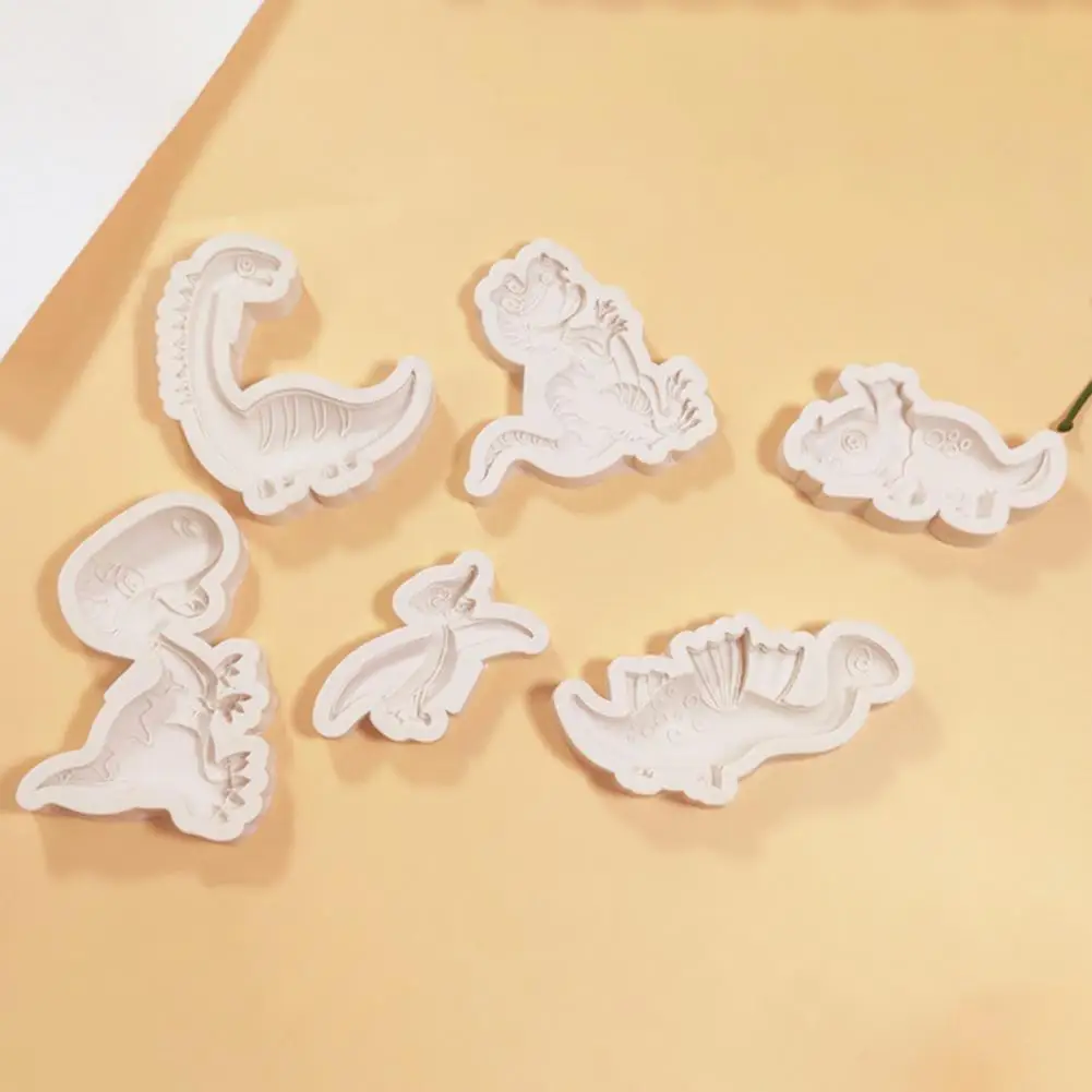 

Reusable Flexible Easy Clean DIY Dinosaur Cake Chocolate Fondant Baking Mould Tool Baking Mould for Refrigerator