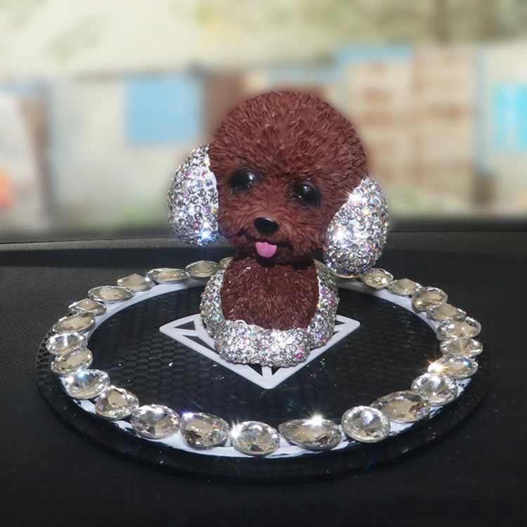 

Декоративная Вибрирующая собака на приборной панели с хрустальными ушками, так мило и мило принесет вам счастье