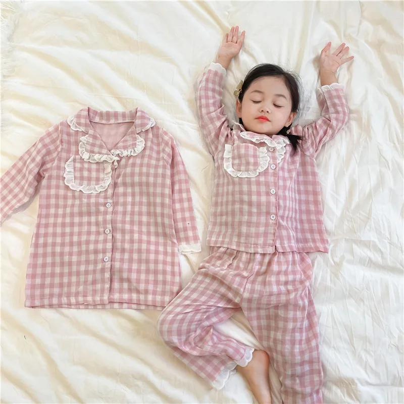 Детский клетчатый пижамный комплект