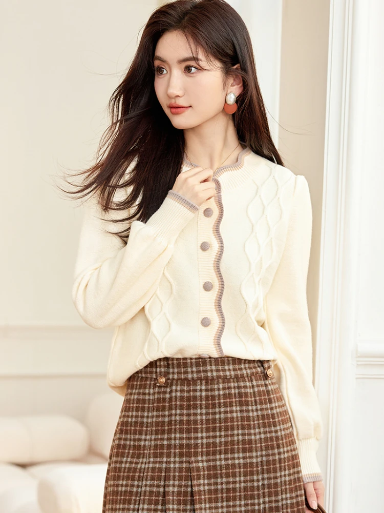 

French Style Wave Neck Apricot Knitted Sweater Cardigan Coat Autumn Winter Women Elegant Sweet Loose Tops Knitwear Female C5010