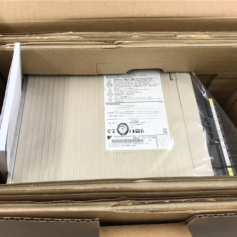 Новый сервопривод SGDV-7R6A01A Yaskawa ускоренная доставка