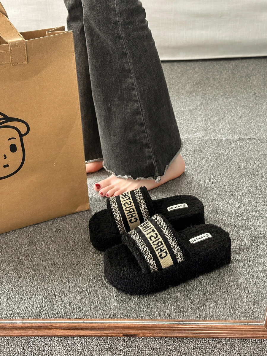 

Female Shoes Slippers Flat Platform Slides Med Shallow Fur Flip Flops Flock Beige Heeled Sandals Fashion 2023 Plush Black