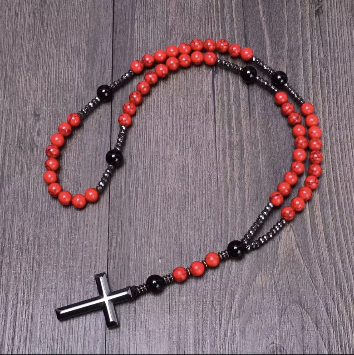 

Vintage 8mm Red Pine Stone Christ Rosary Necklaces Hematite Cross Pendant Necklace for Men Women Jewelry Wholesale Dropshipping