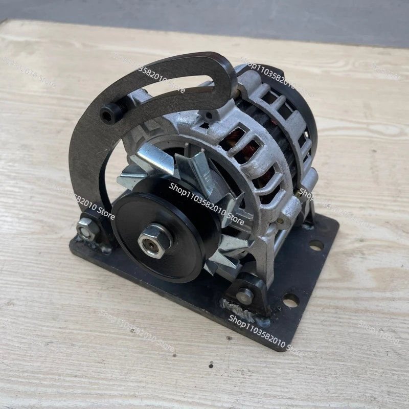 

Генератор переменного тока 220 В 2000 Вт