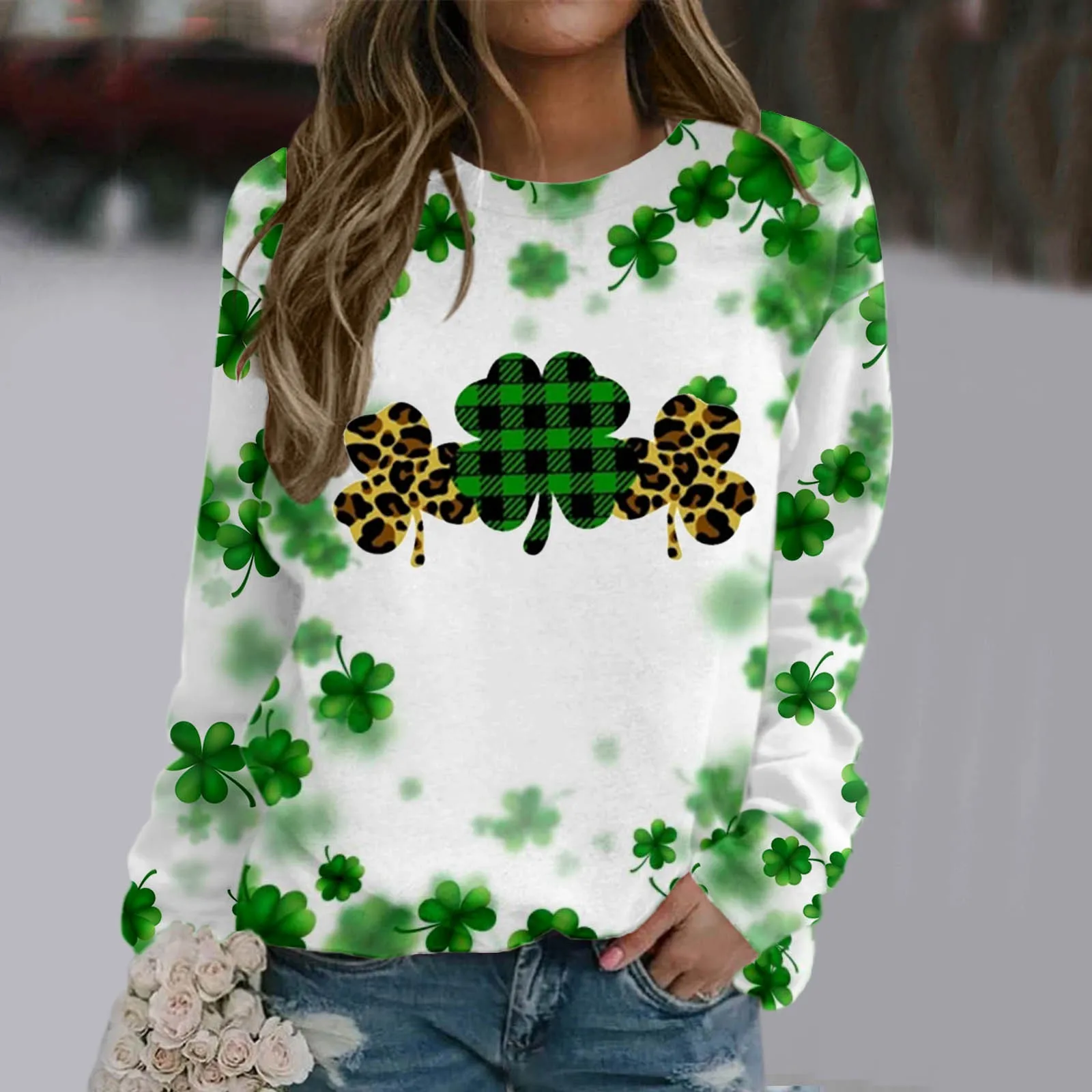 

Женская рубашка с длинным рукавом и принтом