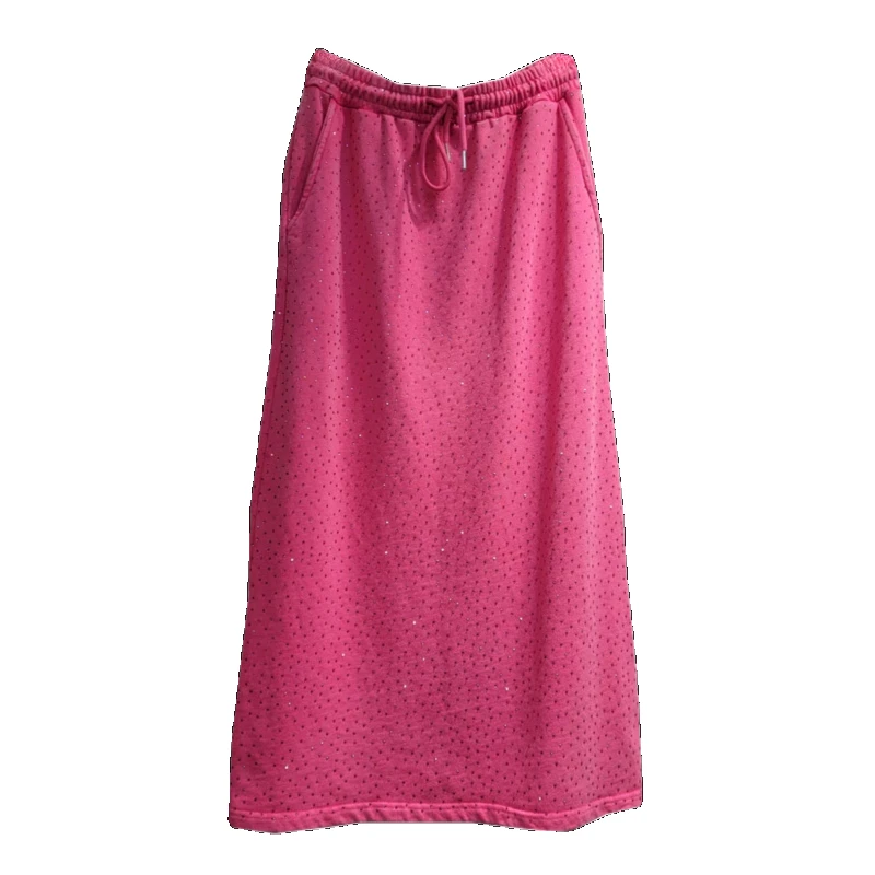 Рисунок 6 - Женская юбка-трапеция средней длины