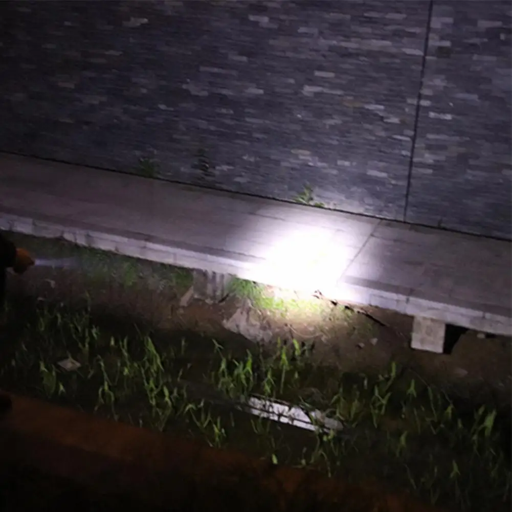 Мини-вспышка с монолитным блоком светодиодов на 35000лм плавное затемнение