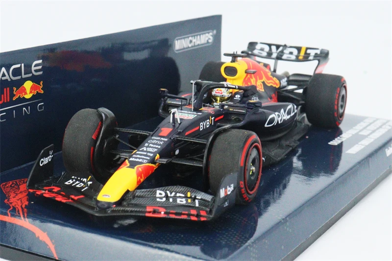 MINICHAMPS 1: 1 F1 2022 модель автомобиля из смолы #1 Max WINNER romawei модели автомобилей |
