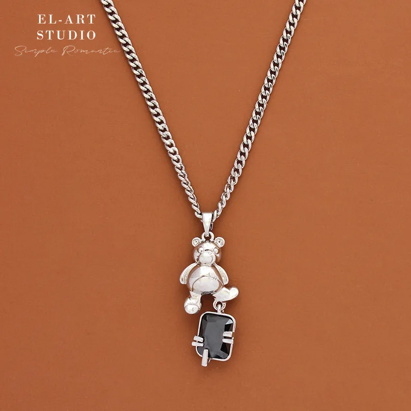 

Original Metallic Style Cute Bear Pendant Sen Girl Fashion Personalized Necklace Jewelry Chic Cool Korea