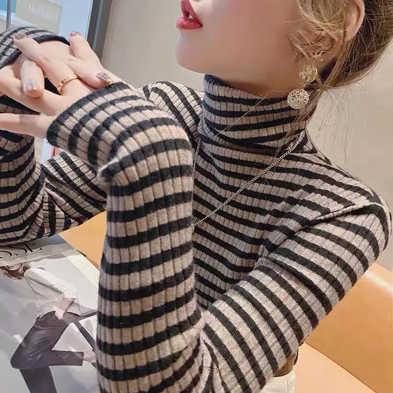 

2023 New Women's Clothing Pile Collar Long Sleeve Slim Autumn Winter Casual All-match Young Style Striped Knitted Coat