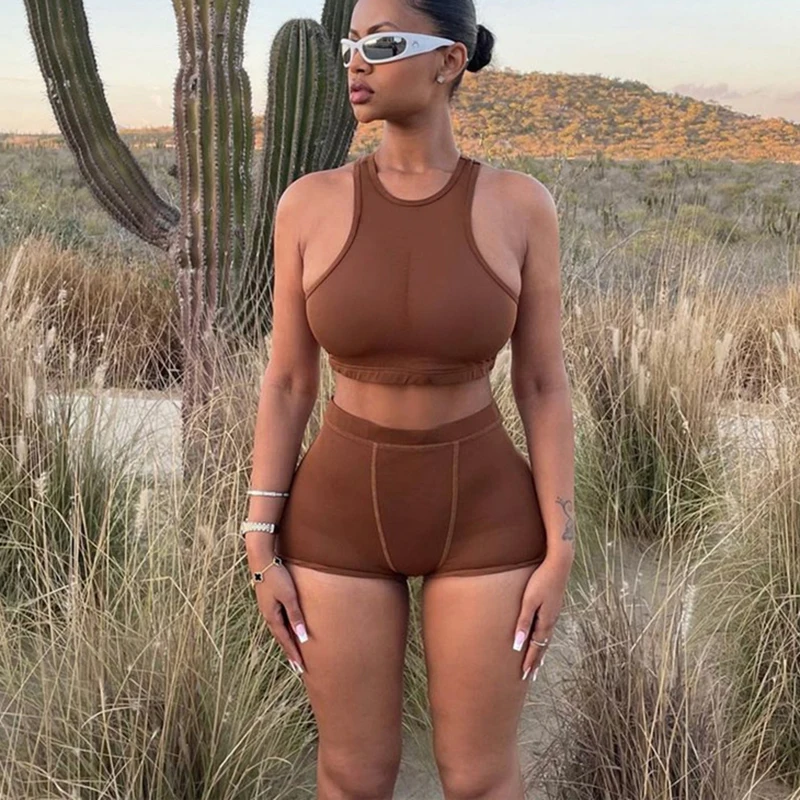 

Повседневный Спортивный комплект из двух предметов, женский летний однотонный облегающий укороченный топ, жилет и шорты с высокой эластичной талией, женский костюм для активного отдыха, 2023