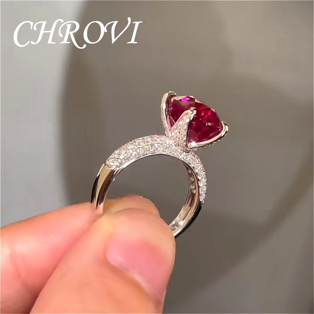 Фото Изысканное элегантное открытое кольцо из серебра 925 пробы с красным сапфиром для женщин. Модные украшения из драгоценных камней. №1