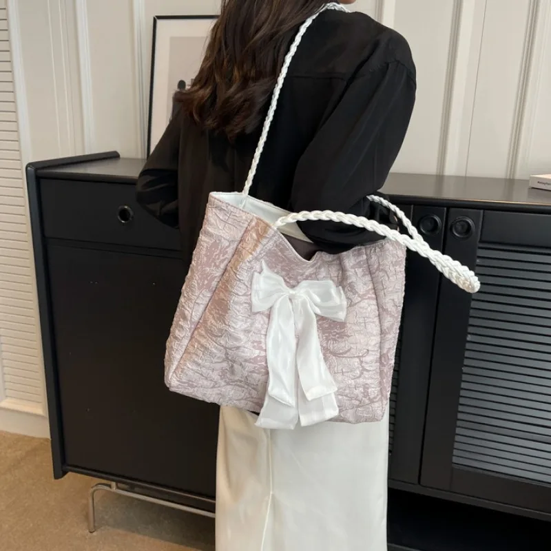 Сумка-тоут женская с бантом элегантная портативная вместительная сумочка на
