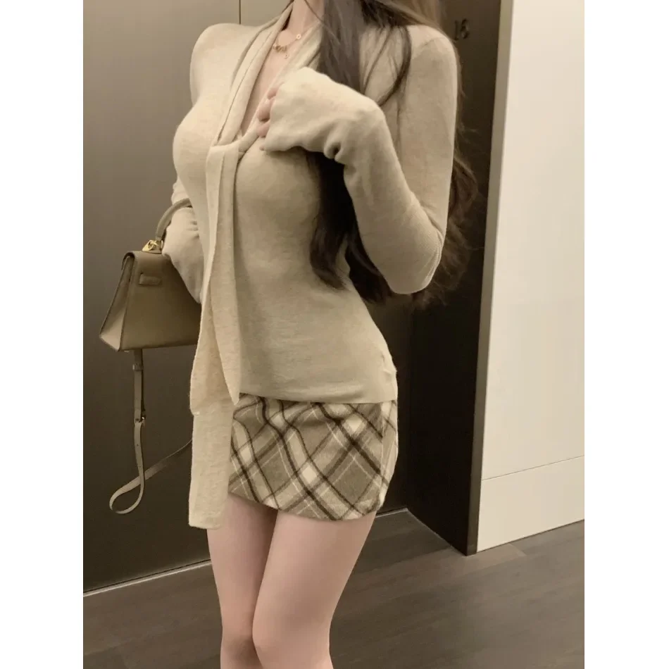 Эстетический вязаный топ Pure Desire с длинными рукавами и v-образным вырезом мягкая