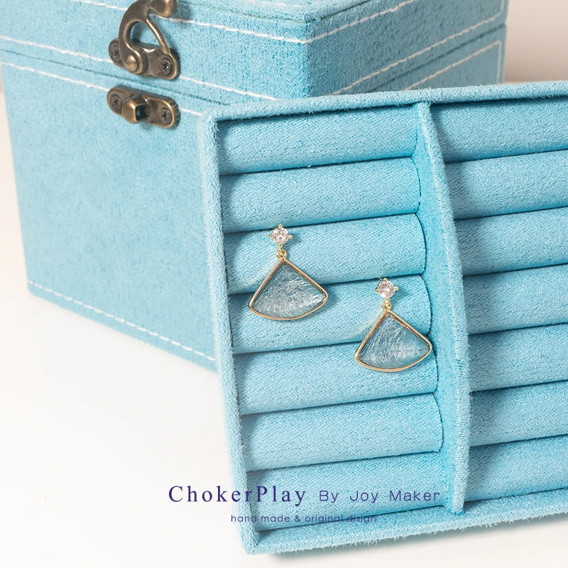 Оригинальные изысканные французские серьги-гвоздики высокого качества в форме