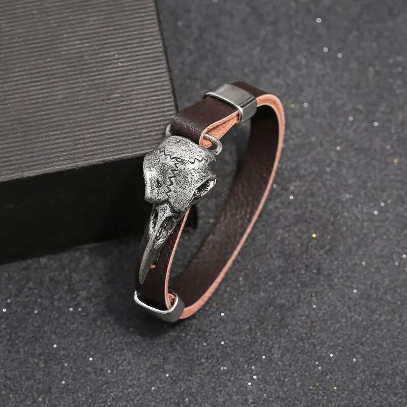 Мужской кожаный браслет с черным клювом в стиле викингов | Украшения и аксессуары