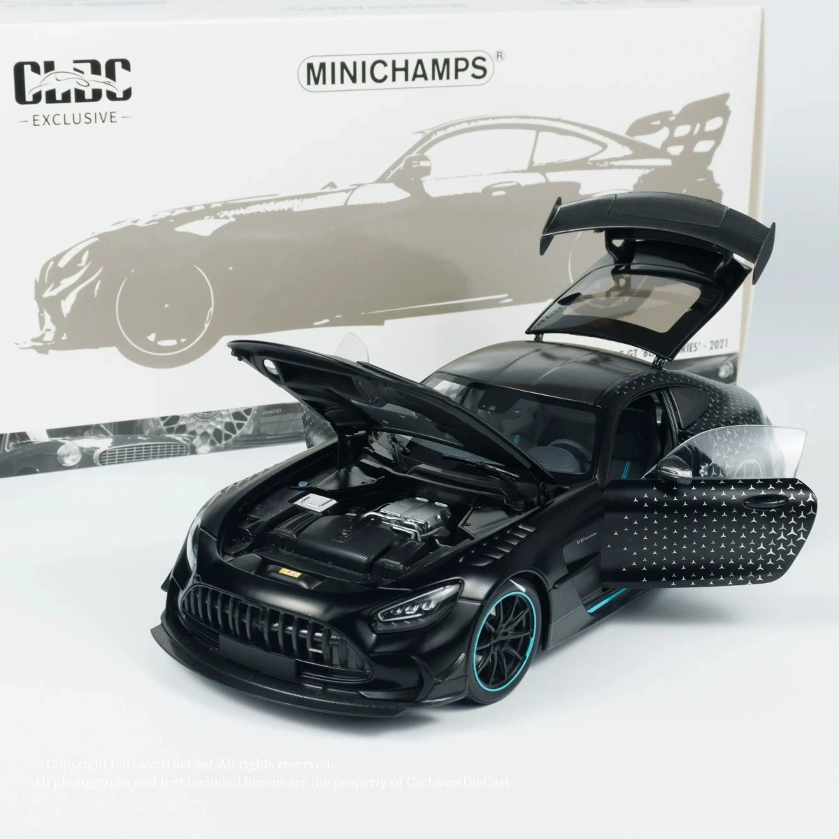 Модель автомобиля из Звездного сплава Minichamps 1:18 GT BLACK SYSTEMS