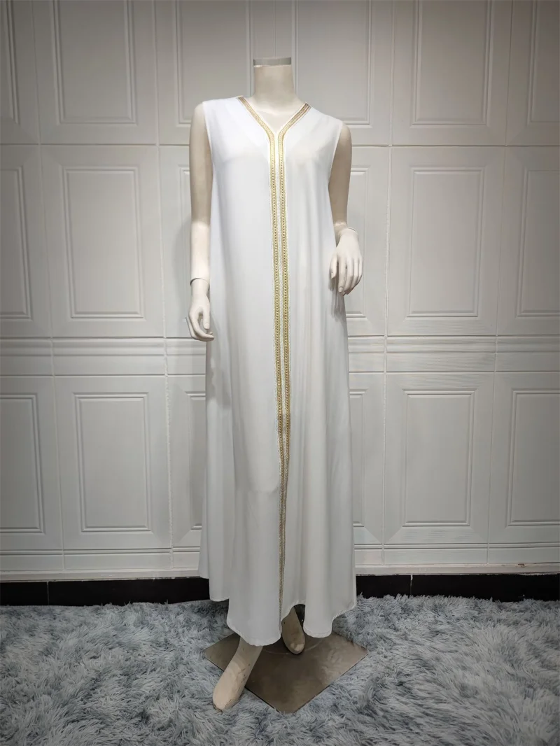 Elegant Turkish Abayas Muslim 2 Pieces Set Kaftan Dubai Luxury Diamonds Arabic Dresses Floral Embroidery Lace Tape Belted Dress