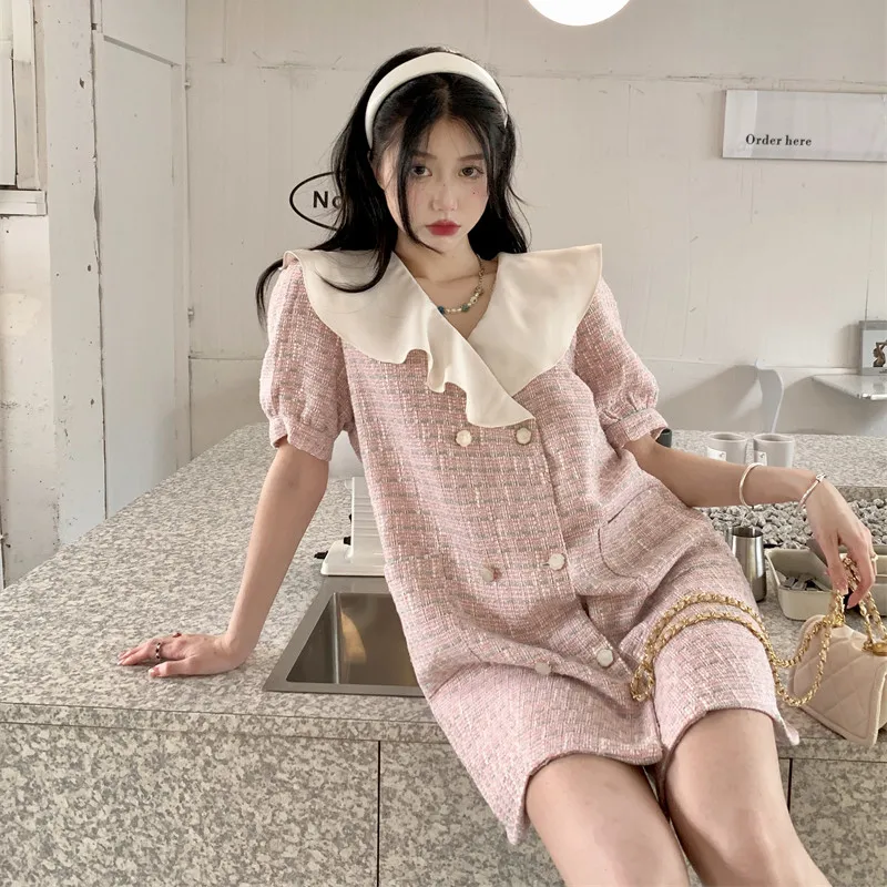 

Elegant Ruffles Neck Little Pink Dress Celebrity Girl Summer Fashion Loose Dress Double Breast Chic Holiday Party Mini Dress