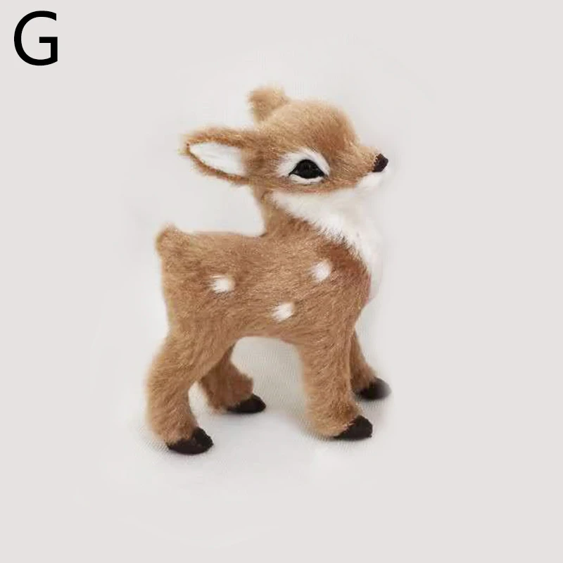 Миниатюра оленя Сика из ПВХ