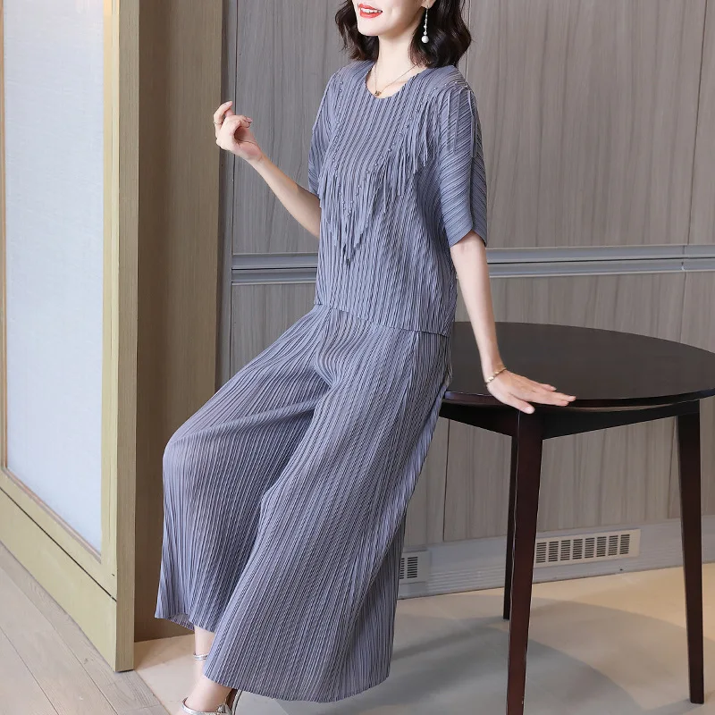 

Western Style Leisure Suit Women's Summer Style Temperament Mother's Dress High Sense Large Size Cover Belly Thin Age Red Dress
