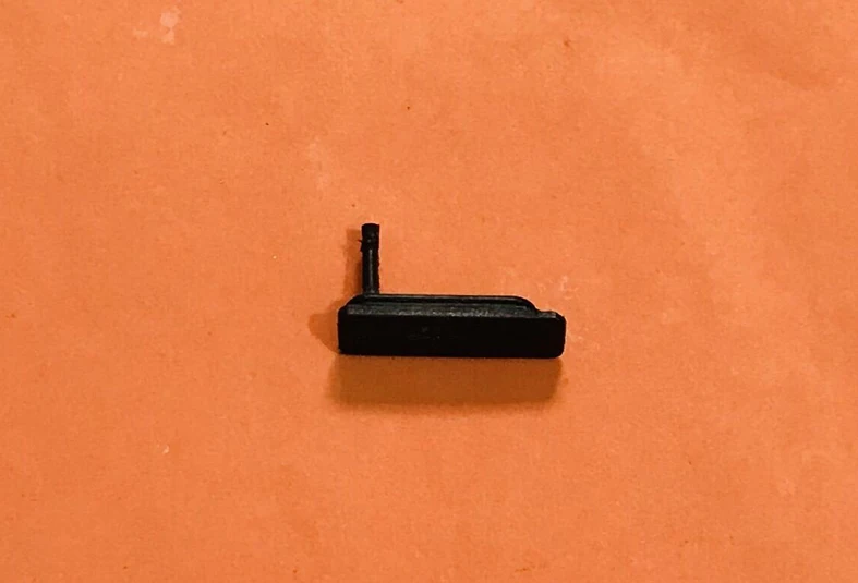 Оригинальный чехол USB для LEAGOO XRover C IP68 MT6739V Quad Core 5,72 Оригинальный чехол USB для LEAGOO XRover C IP68 MT6739V Quad Core 5,72