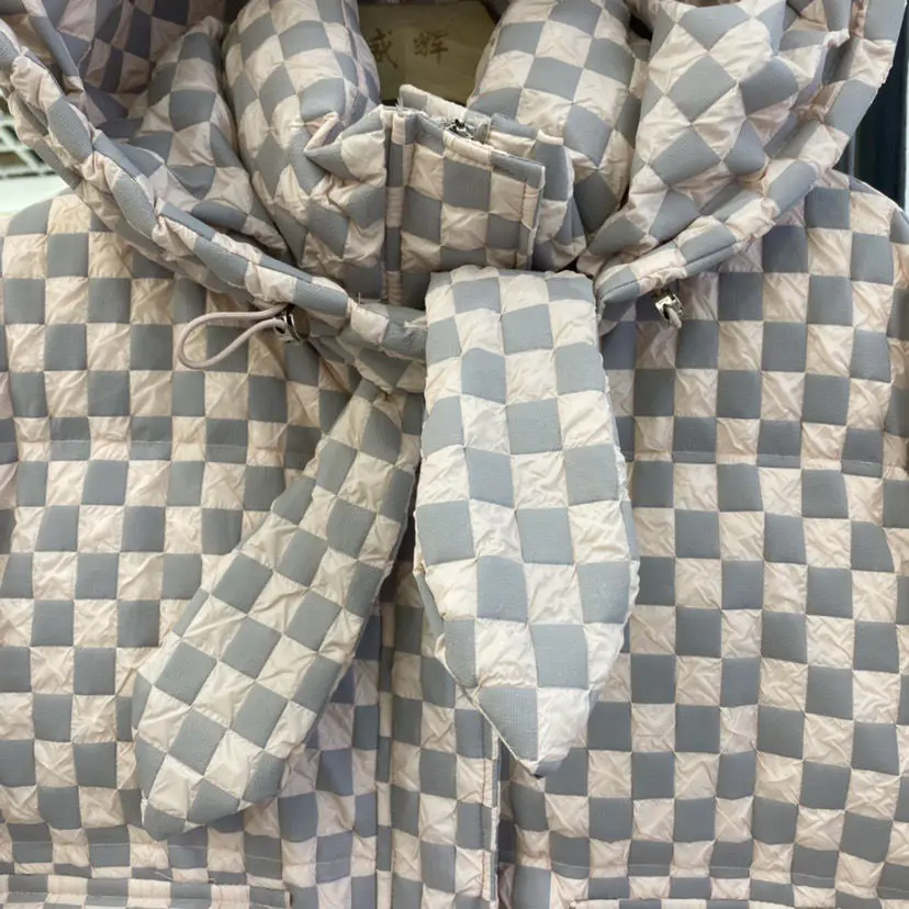 2023 New Winter Hooded Thickening Jacket Women Lattice White Duck Down Short Warm Coat Pockets Buttons Outwaist Tops M56