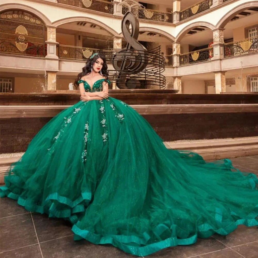 

Emerald Green Beading Crystal Quinceanera Dresses Ball Gown Sequined Appliques Corset Sweet 15 Vestidos De Sweet 16 Gown