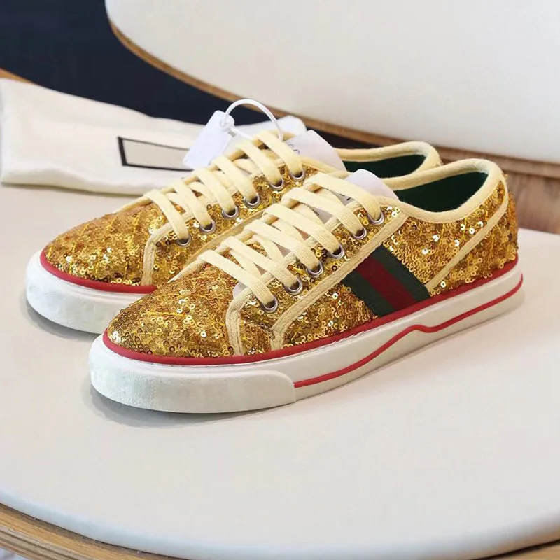 

Incomparable Unisex Shoes Letter Pattern Sequined Cloth Sneakers Eye-Catching Women Men Running Sports Casual Shoes couple