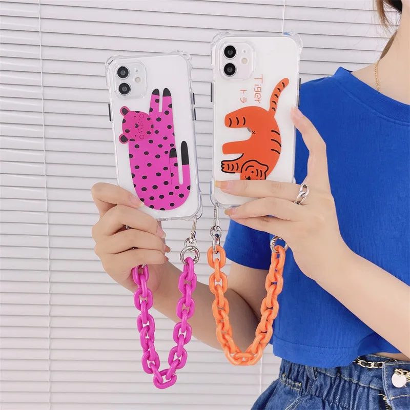 

Cartoon Spotted Tiger Phone Case With Chain Protect Couple Gift Phone Case For iphone 13 12 11 Pro X XR XS Max Protection Case